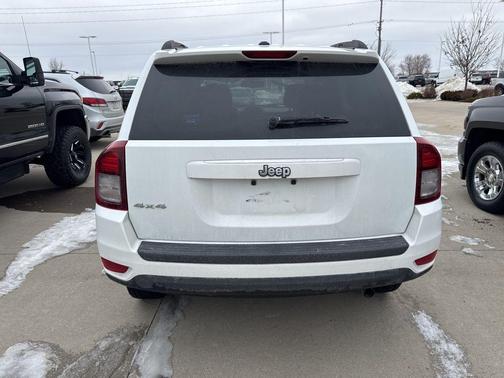 2016 Jeep Compass Sport