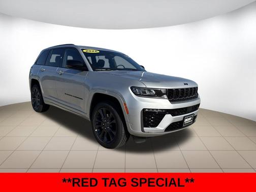 Silver Zynith 2026 Jeep Grand Cherokee Limited