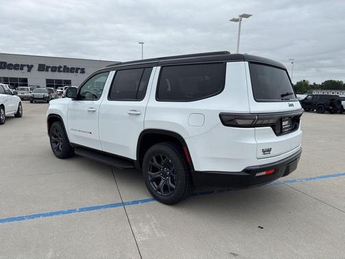 Bright White Clearcoat 2026 Jeep Grand Wagoneer Upland