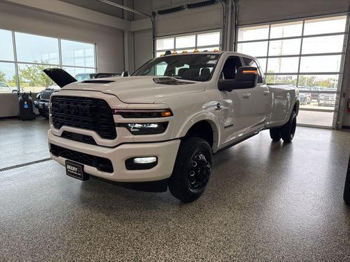 2025 RAM 3500 Limited