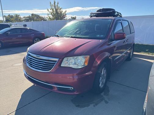 2012 Chrysler Town & Country Touring