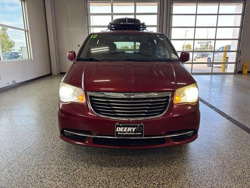 2012 Chrysler Town & Country Touring