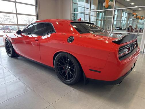 2016 Dodge Challenger SRT Hellcat