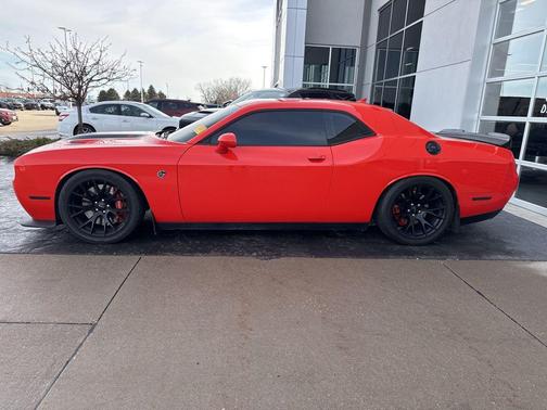 2016 Dodge Challenger SRT Hellcat