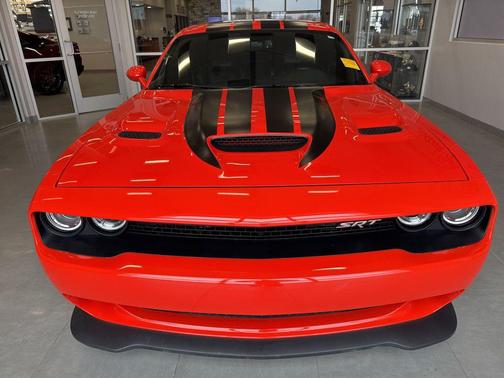 2016 Dodge Challenger SRT Hellcat