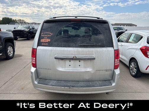 2010 Chrysler Town & Country Touring