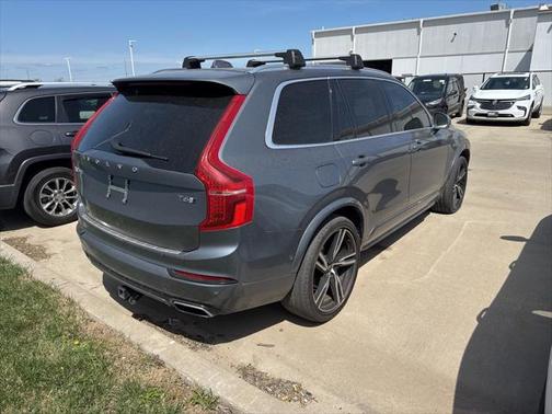 2018 Volvo XC90 T6 R-Design