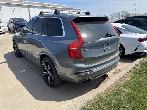 2018 Volvo XC90 T6 R-Design