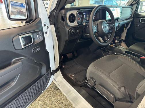 2025 Jeep Gladiator Sport S