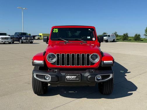 Firecracker Red Clearcoat 2025 Jeep Wrangler 4xe Sahara