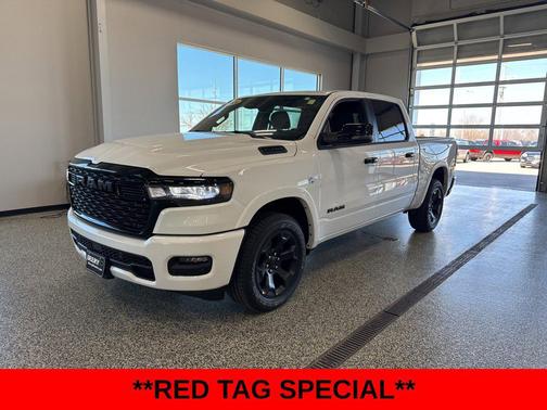 Bright White Clearcoat 2026 RAM 1500 Big Horn/Lone Star