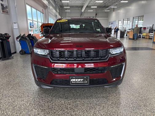 Velvet Red Pearlcoat 2026 Jeep Grand Cherokee L Limited