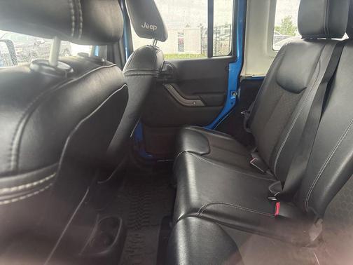 Hydro Blue Pearl Coat 2016 Jeep Wrangler Unlimited Unlimited Freedom Edition