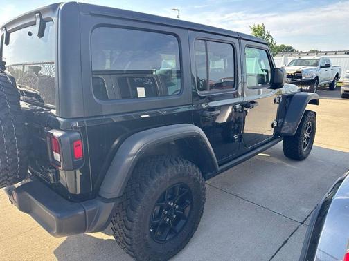 Black Clearcoat 2025 Jeep Wrangler 4xe Willys