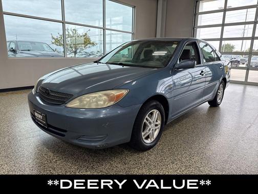 2004 Toyota Camry LE