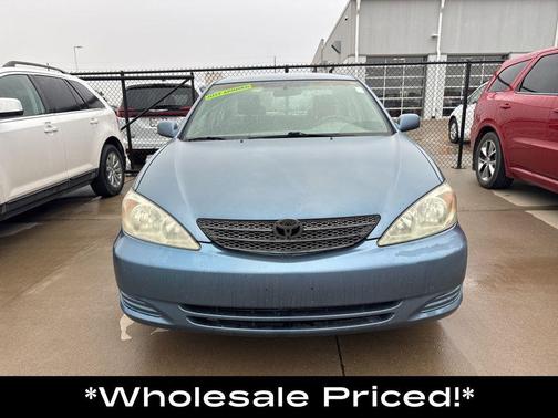 2004 Toyota Camry LE