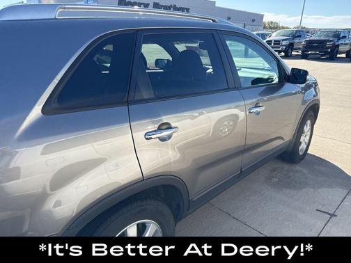 2011 Kia Sorento LX
