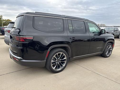 2022 Jeep Wagoneer Series III