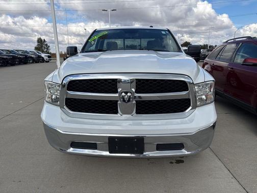 2015 RAM 1500 SLT