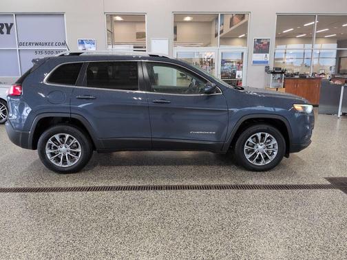 2021 Jeep Cherokee Latitude Plus