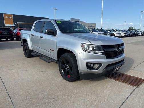 Silver Ice Metallic 2020 Chevrolet Colorado LT