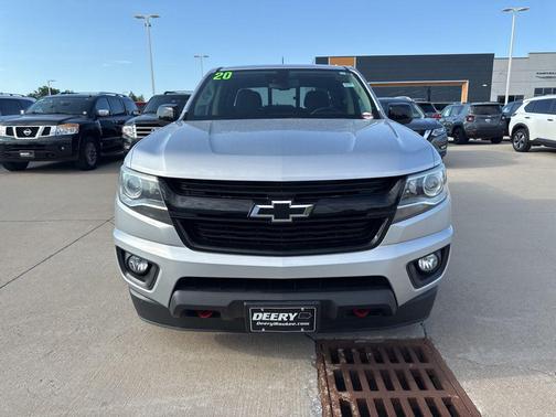 Silver Ice Metallic 2020 Chevrolet Colorado LT