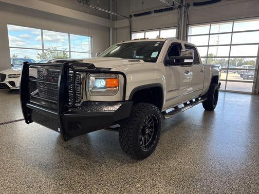 2018 GMC Sierra 3500 Denali