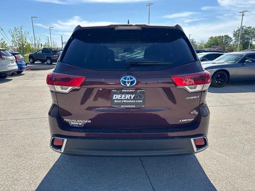 Maroon 2018 Toyota Highlander Hybrid Limited