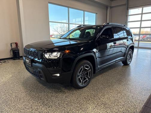 Diamond Black Crystal Pearlcoat 2026 Jeep Cherokee Limited