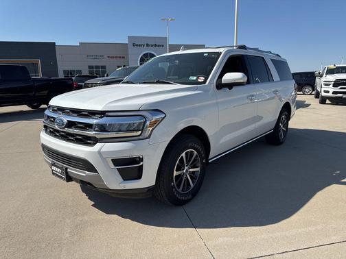 White Metallic 2024 Ford Expedition Limited
