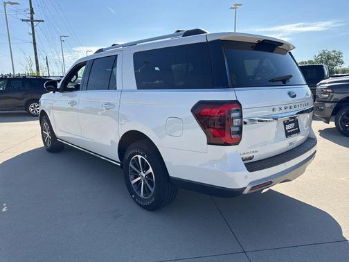 White Metallic 2024 Ford Expedition Limited
