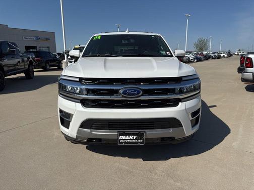 White Metallic 2024 Ford Expedition Limited