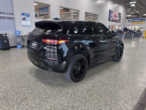 2023 Land Rover Range Rover Evoque R-Dynamic SE