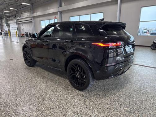 2023 Land Rover Range Rover Evoque R-Dynamic SE