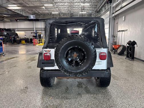 2004 Jeep Wrangler X