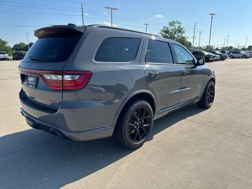 Destroyer Gray Clearcoat 2026 Dodge Durango GT Plus