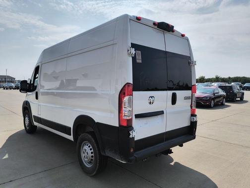 2025 RAM ProMaster 2500 High Roof
