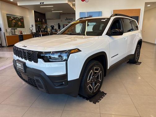 2026 Jeep Cherokee Laredo