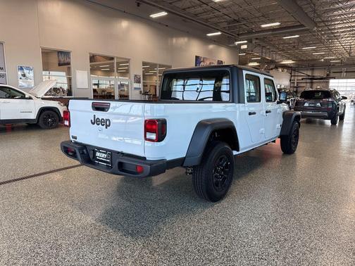 2024 Jeep Gladiator Sport