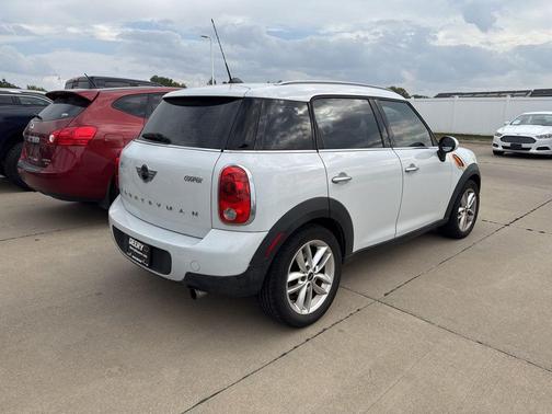 2014 MINI Countryman Base