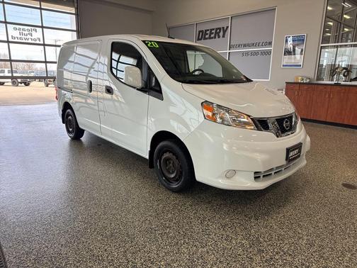 2020 Nissan NV200 SV