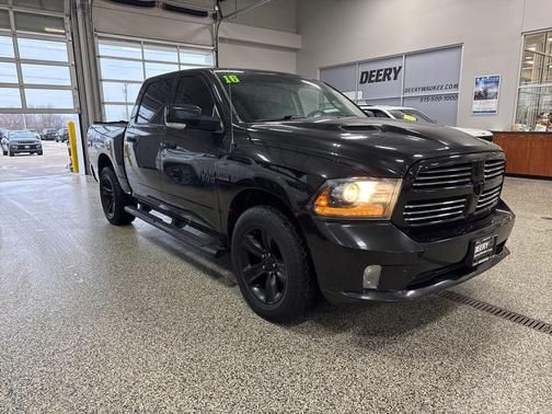 2016 RAM 1500 Sport