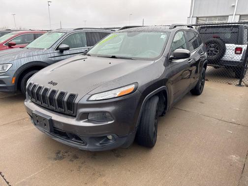 2016 Jeep Cherokee Altitude