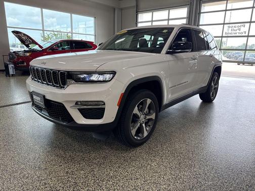 2025 Jeep Grand Cherokee Limited X