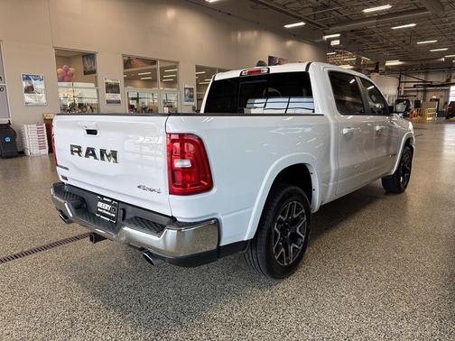 Bright White Clearcoat 2025 RAM 1500 Laramie