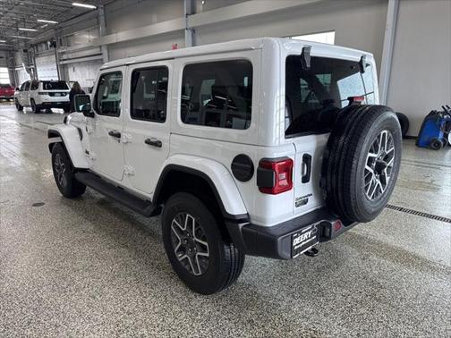 2025 Jeep Wrangler Sahara