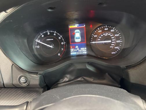 Crystal White Pearl 2023 Subaru Crosstrek Base