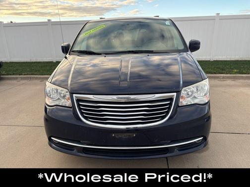 2013 Chrysler Town & Country Touring