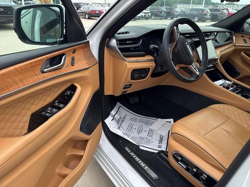 2023 Jeep Grand Cherokee 4xe Summit Reserve