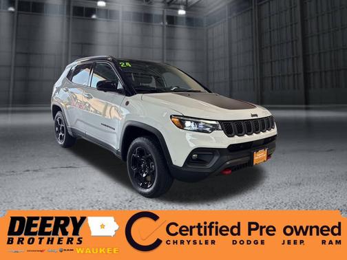 2024 Jeep Compass Trailhawk
